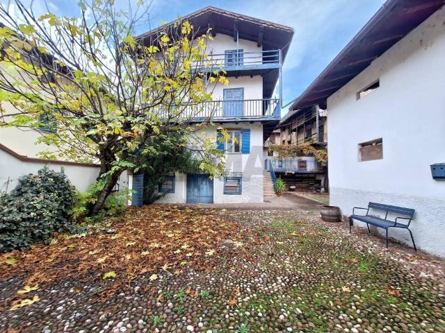 Villa Indipendente in vendita a Comunità della Vallagarina, Avio