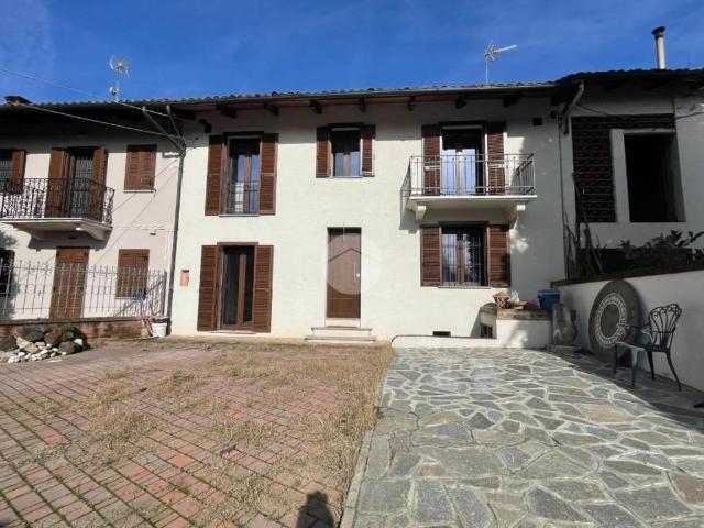 Villa Indipendente in vendita a Piemonte, Asti