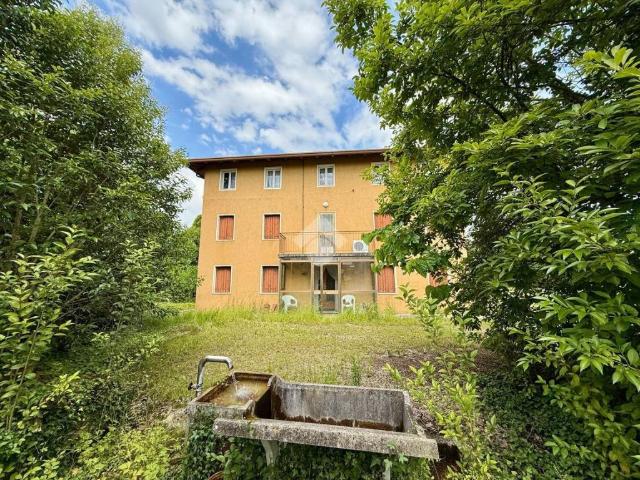 Villa Indipendente in vendita a Azzano Decimo, Friuli-Venezia Giulia