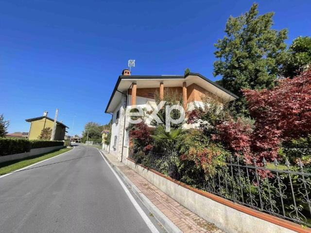 Villa Indipendente in vendita a Azzano Decimo, Friuli-Venezia Giulia