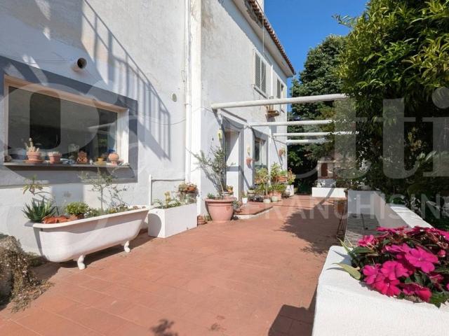 Villa Indipendente in vendita a Bacoli, Campania