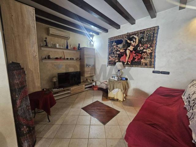 Villa Indipendente in vendita a Bagheria, Sicilia
