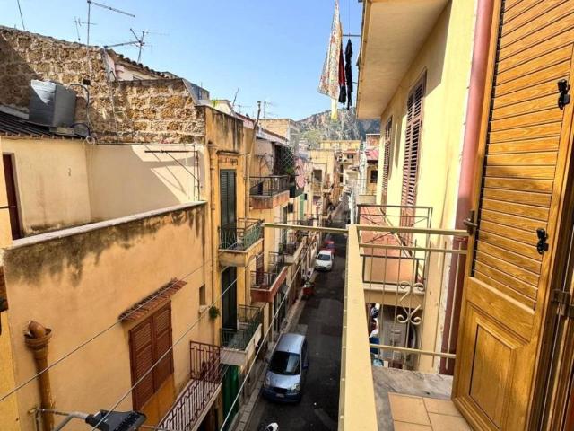 Villa Indipendente in vendita a Bagheria, Sicilia