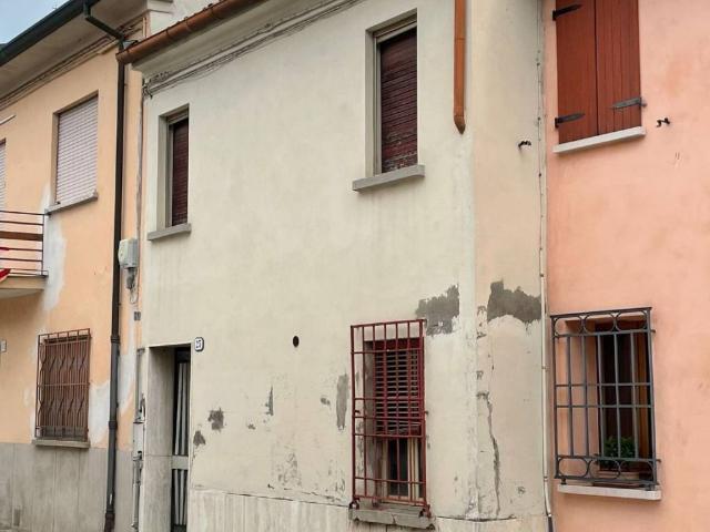 Villa Indipendente in vendita a Unione dei comuni della Bassa Romagna, Bagnacavallo