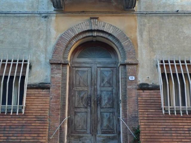 Villa Indipendente in vendita a Bagnacavallo, Ravenna