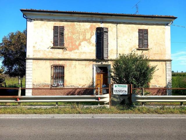 Villa Indipendente in vendita a Unione dei comuni della Bassa Romagna, Bagnacavallo