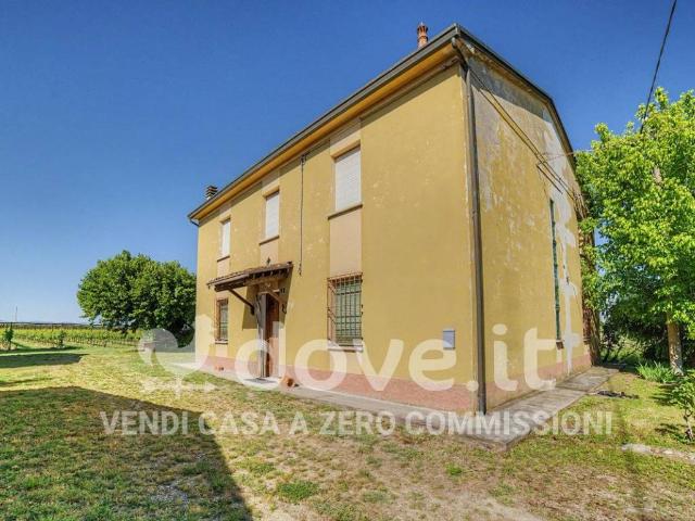 Villa Indipendente in vendita a Unione dei comuni della Bassa Romagna, Bagnara Di Romagna
