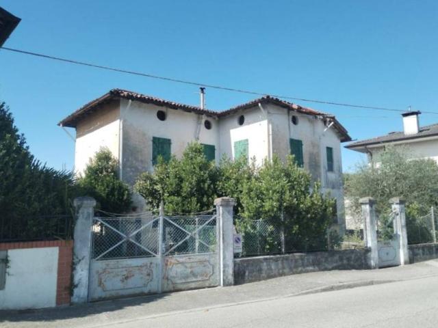 Villa Indipendente in vendita a Bagnaria Arsa, Friuli-Venezia Giulia