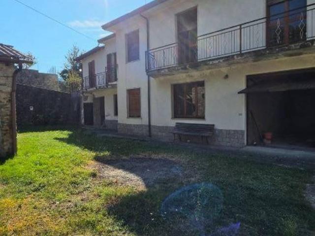 Villa Indipendente in vendita a Serravalle, Bagnaria