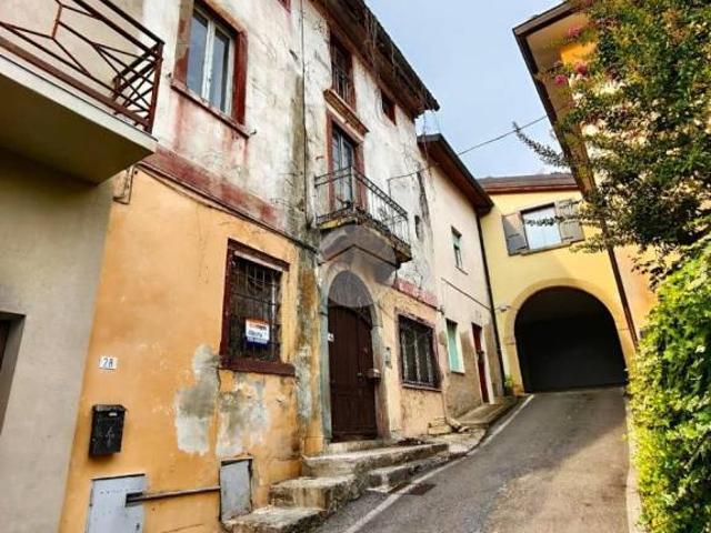 Villa Indipendente in vendita a Bagnatica, Lombardia