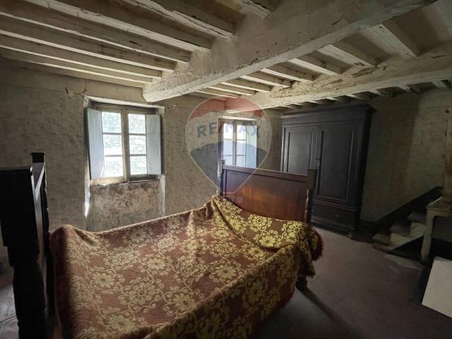 Villa Indipendente in vendita a Unione dei comuni Media Valle del Serchio, Toscana