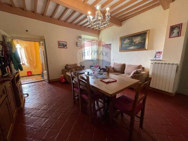 Villa Indipendente in vendita a Unione dei comuni Media Valle del Serchio, San Gemignano