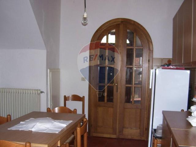 Villa Indipendente in vendita a Unione dei comuni Media Valle del Serchio, Ponte A Serraglio