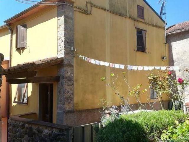 Villa Indipendente in vendita a Unione dei comuni Media Valle del Serchio, Toscana