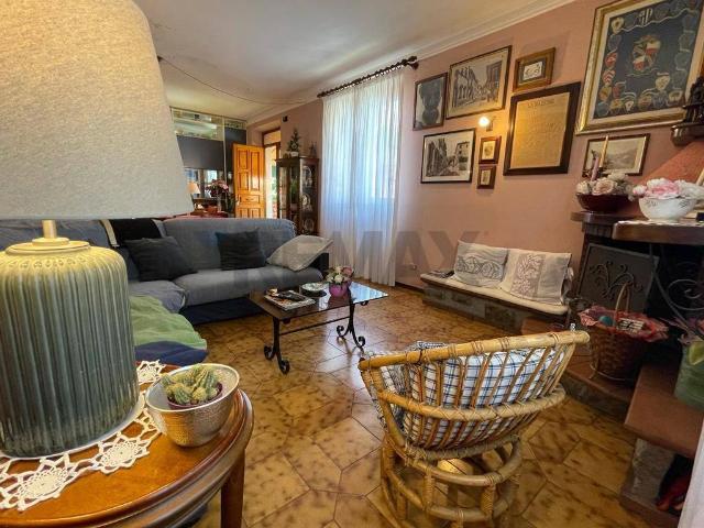 Villa Indipendente in vendita a Unione dei comuni Media Valle del Serchio, Fornoli
