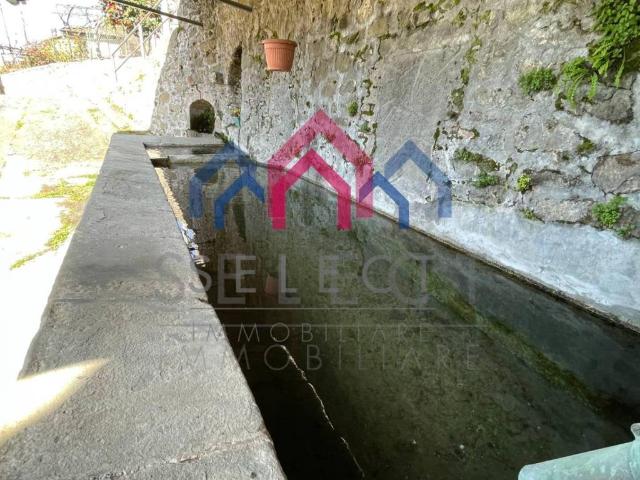 Villa Indipendente in vendita a Unione dei comuni Media Valle del Serchio, Benabbio