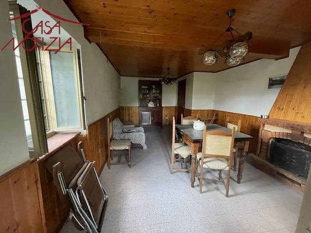 Villa Indipendente in vendita a Unione dei comuni Media Valle del Serchio, Toscana