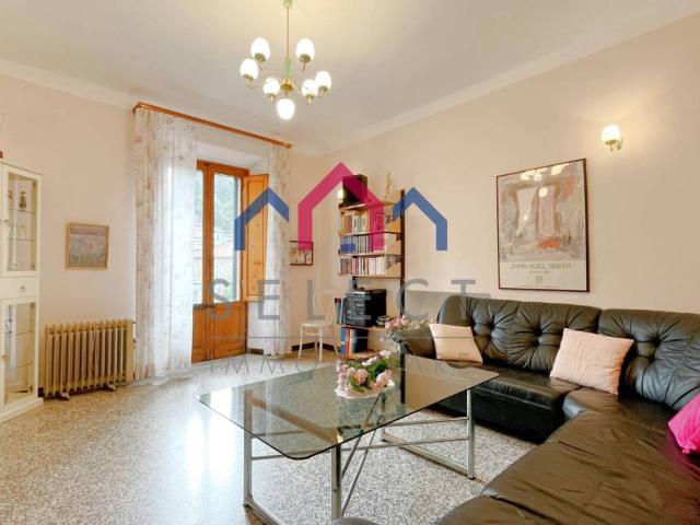 Villa Indipendente in vendita a Unione dei comuni Media Valle del Serchio, Ponte A Serraglio