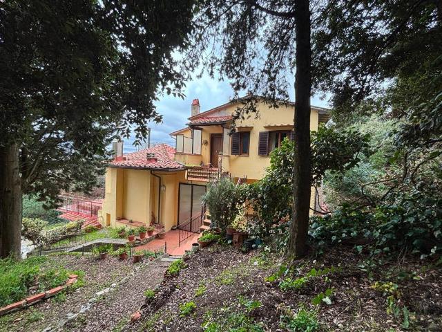 Villa Indipendente in vendita a Bagno A Ripoli, Toscana