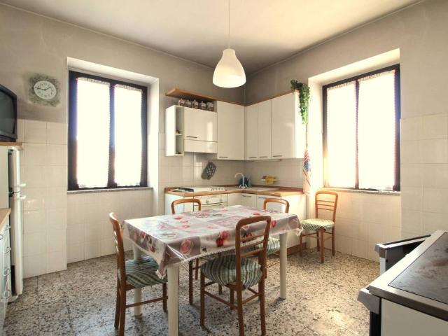 Villa Indipendente in vendita a Bagno Di Romagna, Reggio Emilia