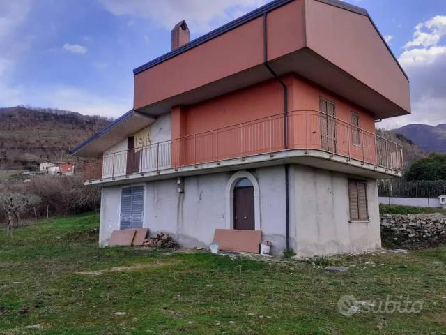 Villa Indipendente in vendita a Bagnoli Irpino, Campania