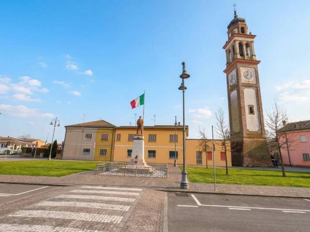 Villa Indipendente in vendita a Bagnolo Di Po, Veneto