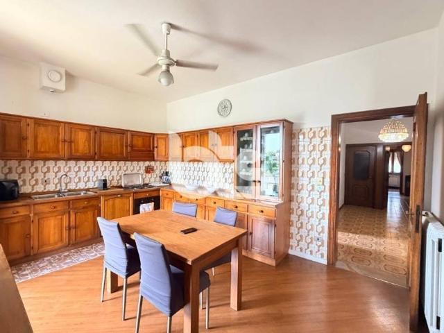 Villa Indipendente in vendita a Bagnolo Mella, Lombardia