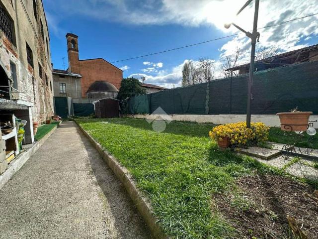 Villa Indipendente in vendita a Bagnolo Mella, Lombardia