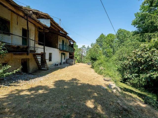 Villa Indipendente in vendita a Morelli, Piemonte