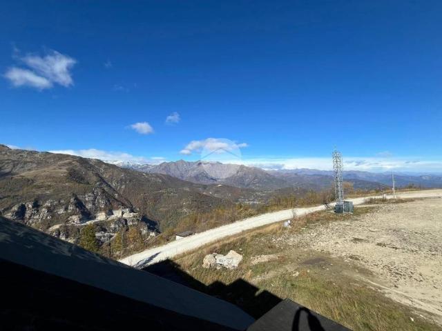 Villa Indipendente in vendita a Rucas, Piemonte