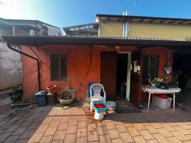 Villa Indipendente in vendita a San Biagio, Bagnolo San Vito