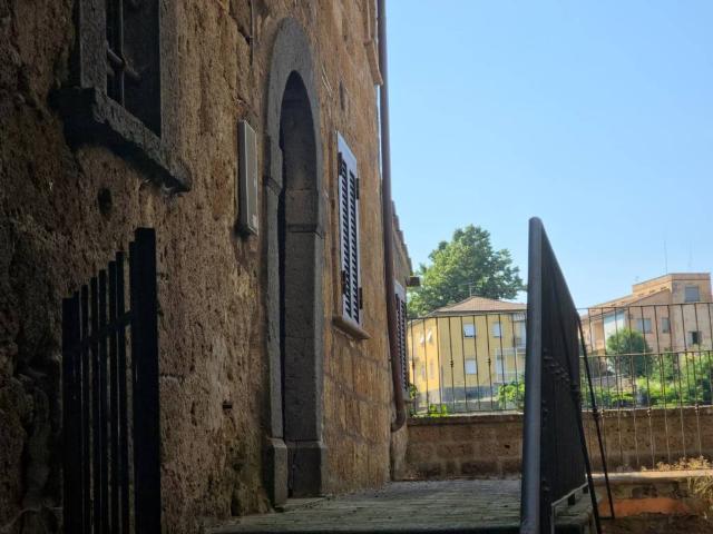 Villa Indipendente in vendita a Bagnoregio, Lazio
