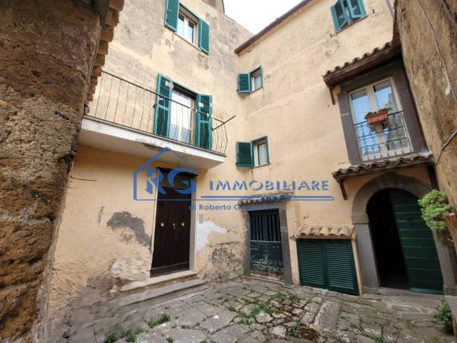 Villa Indipendente in vendita a Bagnoregio, Lazio