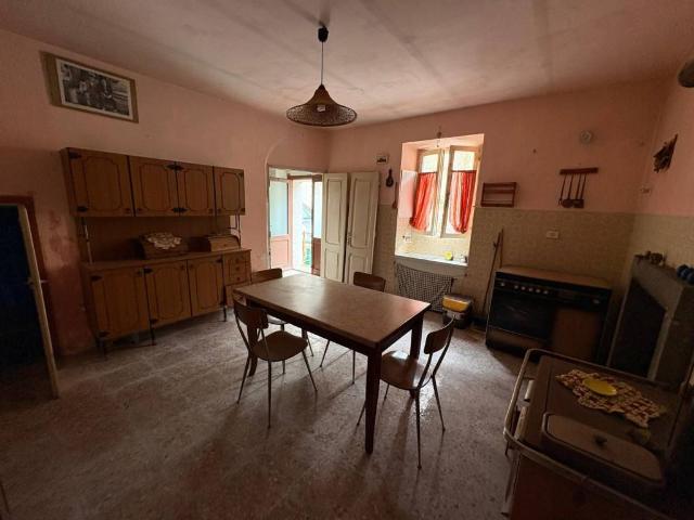 Villa Indipendente in vendita a Bagnoregio, Lazio