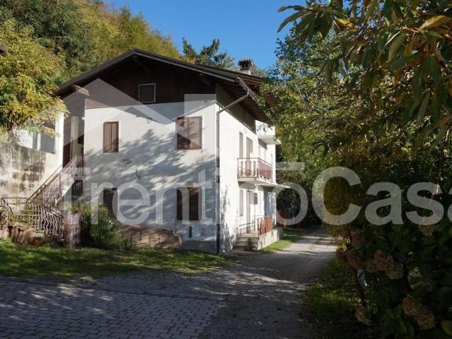 Villa Indipendente in vendita a Comunità montana della Valle Sabbia, Bagolino