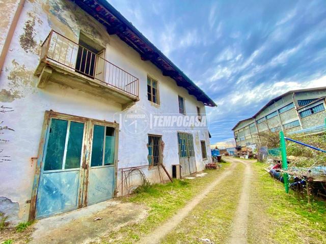 Villa Indipendente in vendita a Unione Montana di Comuni delle Valli di Lanzo, Ceronda e Casternone, Piemonte