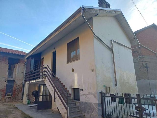 Villa Indipendente in vendita a Unione Montana di Comuni delle Valli di Lanzo, Ceronda e Casternone, Piemonte