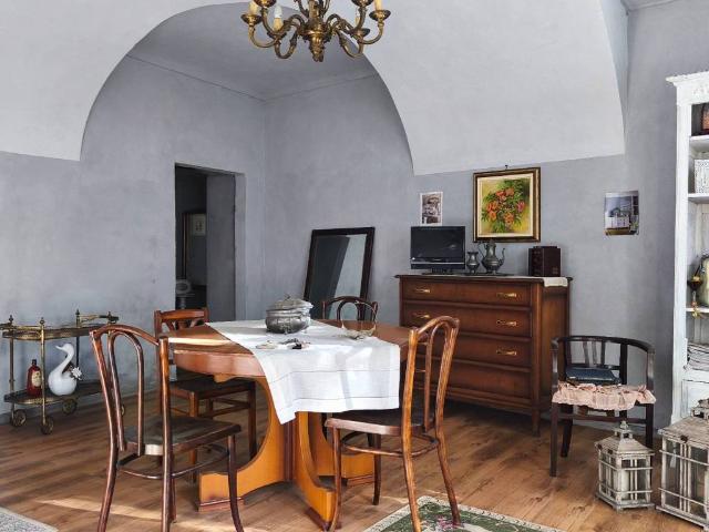 Villa Indipendente in vendita a Unione Montana di Comuni delle Valli di Lanzo, Ceronda e Casternone, Piemonte