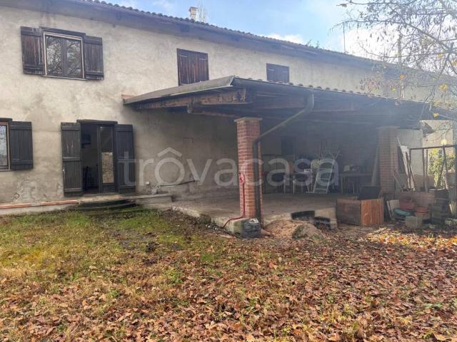 Villa Indipendente in vendita a Piemonte, Asti