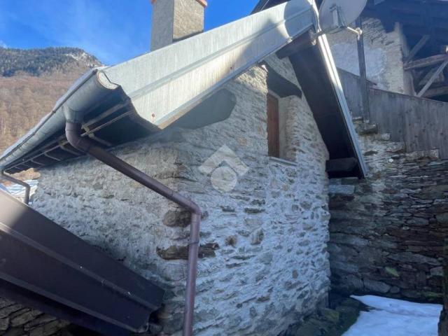 Villa Indipendente in vendita a Bannio Anzino, Piemonte