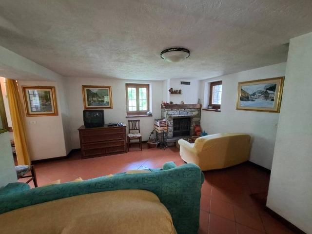 Villa Indipendente in vendita a Bannio, Bannio Anzino