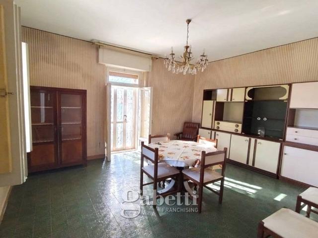 Villa Indipendente in vendita a Baranello, Molise