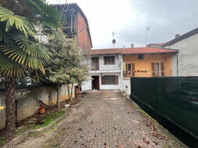 Villa Indipendente in vendita a Fandaglia, Piemonte