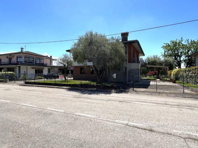 Villa Indipendente in vendita a Barbarano Mossano, Ponte Di Barbarano