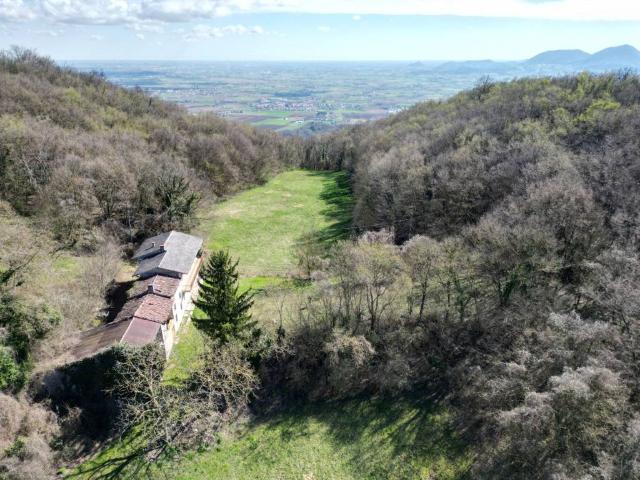 Villa Indipendente in vendita a Mossano, Vicenza