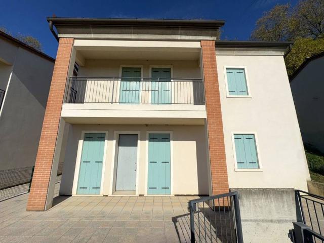 Villa Indipendente in vendita a Barbarano Mossano, Ponte Di Barbarano