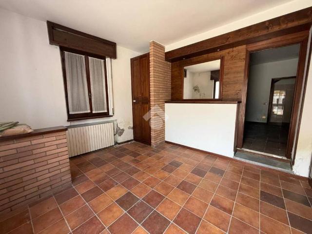 Villa Indipendente in vendita a Barbata, Lombardia