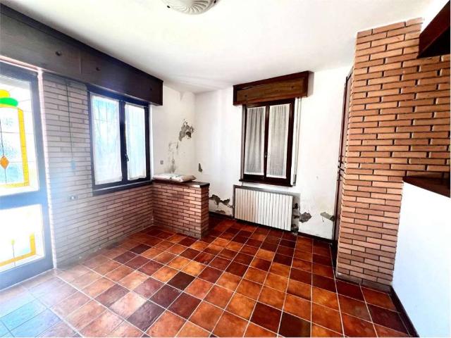 Villa Indipendente in vendita a Barbata, Bergamo