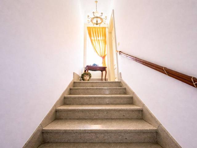 Villa Indipendente in vendita a Barcellona, Barcellona Pozzo Di Gotto