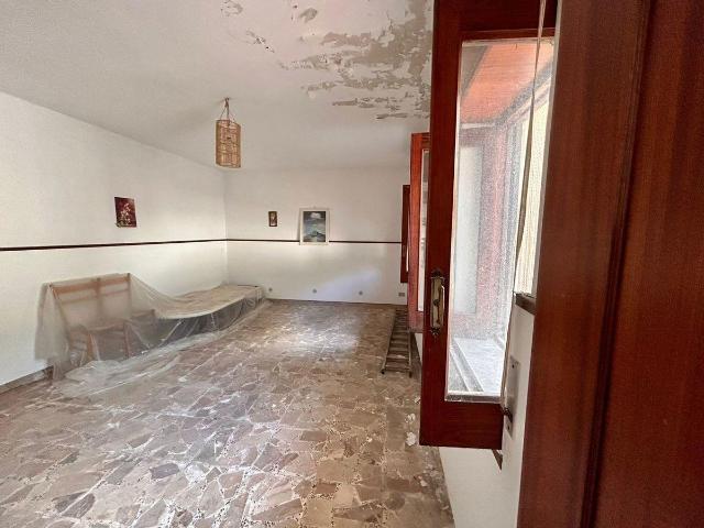 Villa Indipendente in vendita a Barcellona Pozzo Di Gotto, Sicilia